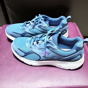 Womens walking shoes Skechers purple/gray